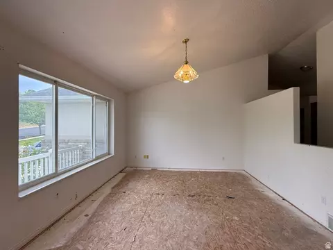 838 E Mountain Rd, Logan, UT 84321 photo 4