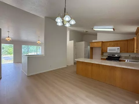 838 E Mountain Rd, Logan, UT 84321 photo 6