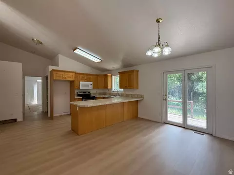 838 E Mountain Rd, Logan, UT 84321 photo 7