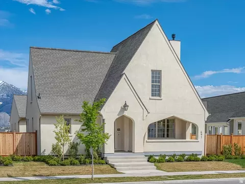 16 W Stillwater St S #150, Vineyard, UT 84059