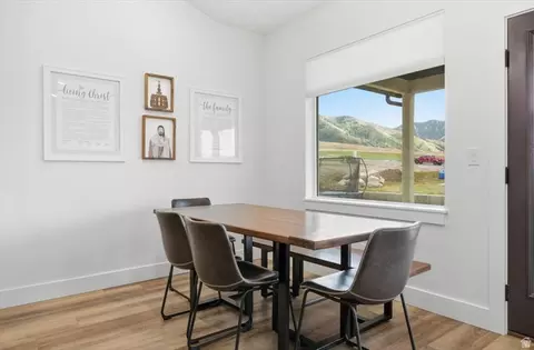 Dining - 1138 E 200 N, Hyde Park, UT 84318 photo 1 of 1