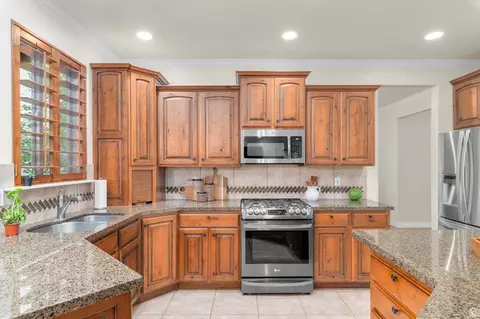 1675 E Prescott Dr, Sandy, UT 84092 photo 20