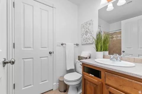 1675 E Prescott Dr, Sandy, UT 84092 photo 32