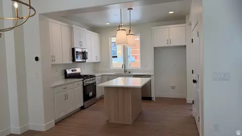 5308 W Center Field Dr S #136, South Jordan, UT 84009