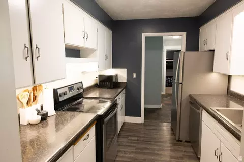 Kitchen - 827 S 600 E, River Heights, UT 84321 photo 1 of 2