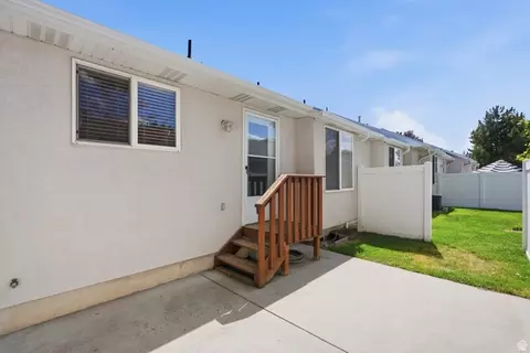 812 W 970 N, Orem, UT 84057 photo 27
