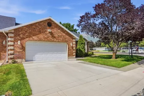 812 W 970 N, Orem, UT 84057 photo 2