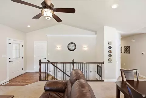 812 W 970 N, Orem, UT 84057 photo 5