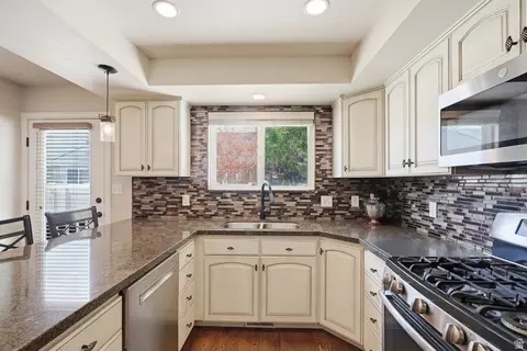 812 W 970 N, Orem, UT 84057 photo 10