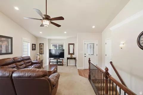 812 W 970 N, Orem, UT 84057 photo 8