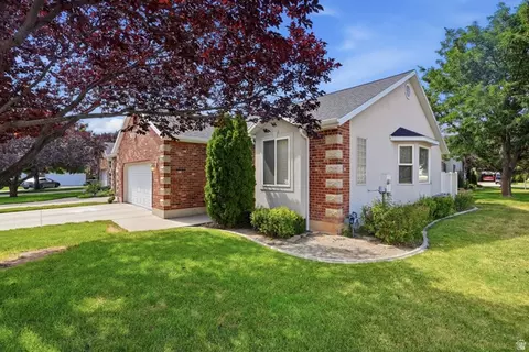 812 W 970 N, Orem, UT 84057 photo 30