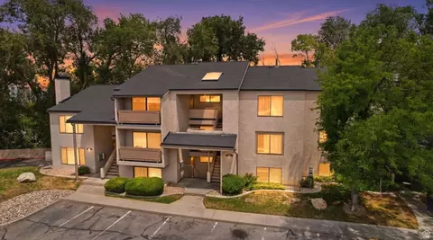 925 E Creek Hill Ln S #30, Midvale, UT 84047