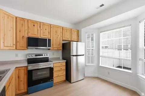 793 N 150 E, Springville, UT 84663 photo 8