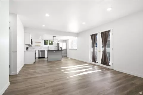 Living - 1676 E 11245 S, Sandy, UT 84092 photo 3 of 8