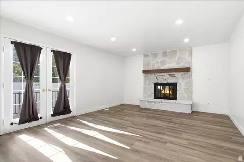 Living - 1676 E 11245 S, Sandy, UT 84092 photo 2 of 8