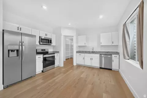 2323 E Patriot Dr, Eagle Mountain, UT 84005 photo 23
