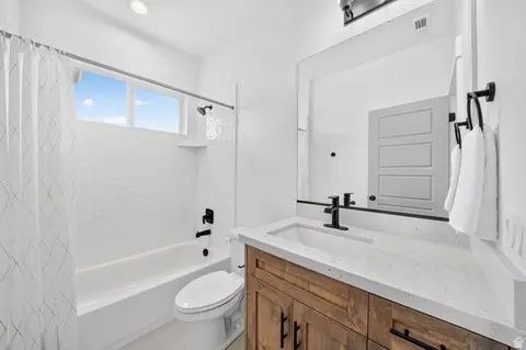 2323 E Patriot Dr, Eagle Mountain, UT 84005 photo 20