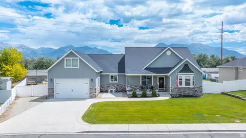826 N Timber Dr, Lehi, UT 84043