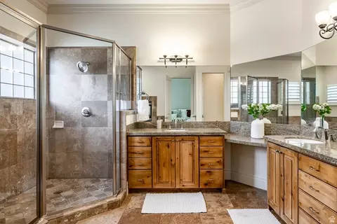 407 E Hidden Lake Dr, Bountiful, UT 84010 photo 12