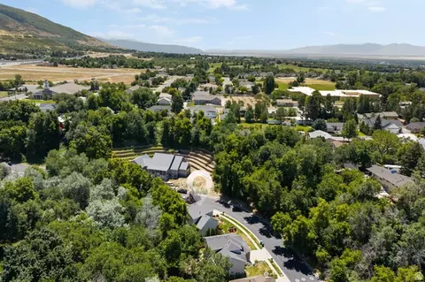 View/Area - 1542 N 2575 E, Layton, UT 84040 photo 4 of 5