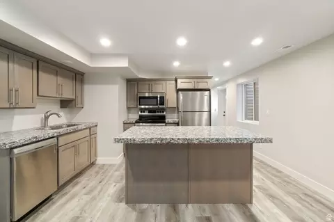 Kitchen - 1542 N 2575 E, Layton, UT 84040 photo 4 of 4