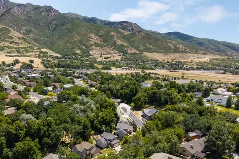 View/Area - 1542 N 2575 E, Layton, UT 84040 photo 5 of 5