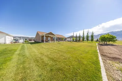 Exterior - 1204 E 250 S, Tremonton, UT 84337 photo 6 of 9