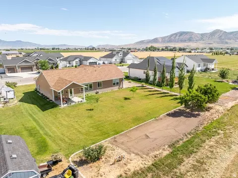 View/Area - 1204 E 250 S, Tremonton, UT 84337 photo 4 of 7