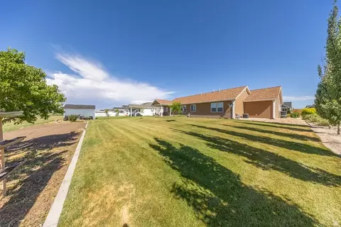 Exterior - 1204 E 250 S, Tremonton, UT 84337 photo 8 of 9