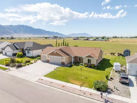 View/Area - 1204 E 250 S, Tremonton, UT 84337 photo 2 of 7