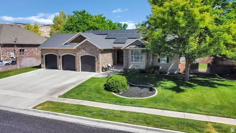 Exterior - 407 E 950 N, Richfield, UT 84701 photo 3 of 8