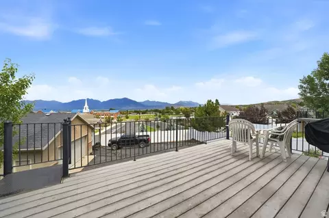 5668 W Tuscan Rose Cir S, Herriman, UT 84096