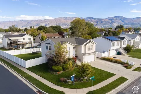 1292 W 2050 S, Woods Cross, UT 84087
