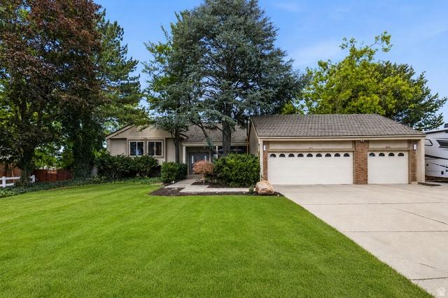 4129 W Donibristle Cir, South Jordan, UT 84009