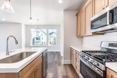 1052 S 2740 E, Spanish Fork, UT 84660 photo 11