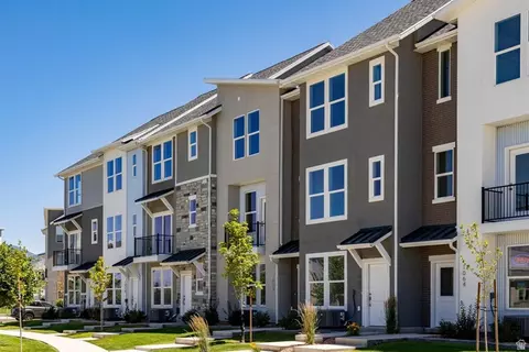 1052 S 2740 E, Spanish Fork, UT 84660 photo 40