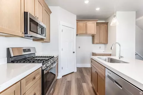 1052 S 2740 E, Spanish Fork, UT 84660 photo 13