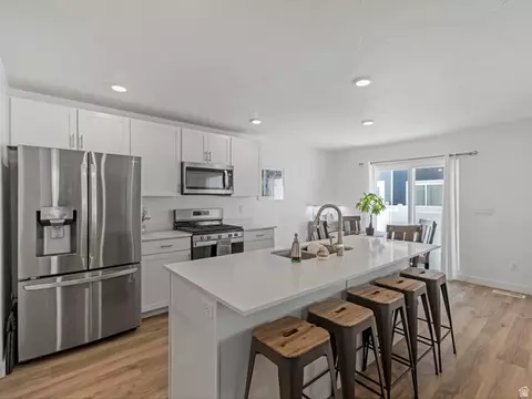 1786 Eagle View Ln, Eagle Mountain, UT 84005 photo 5