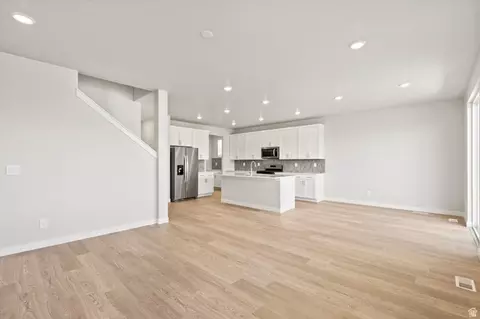896 Eden St #1689, Eagle Mountain, UT 84005 photo 12