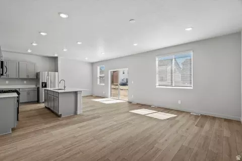 904 Eden St #1690, Eagle Mountain, UT 84005 photo 10