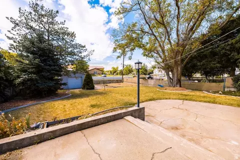 348 E 300 N, Centerville, UT 84014 photo 3
