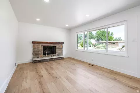 348 E 300 N, Centerville, UT 84014 photo 11