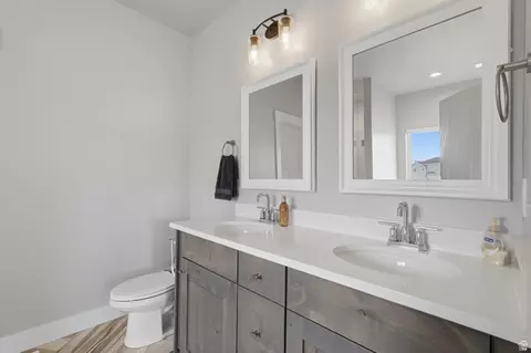 Bath - 3237 S 5100 W, Hooper, UT 84315 photo 1 of 3