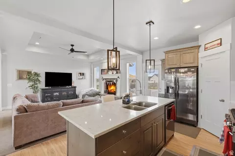 Kitchen - 3237 S 5100 W, Hooper, UT 84315 photo 3 of 3