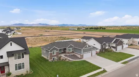 View/Area - 3237 S 5100 W, Hooper, UT 84315 photo 3 of 8