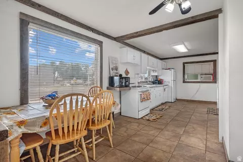 365 S 800 E, Springville, UT 84663 photo 5
