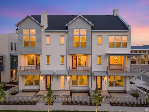 11021 S Freestone Rd #121, South Jordan, UT 84009