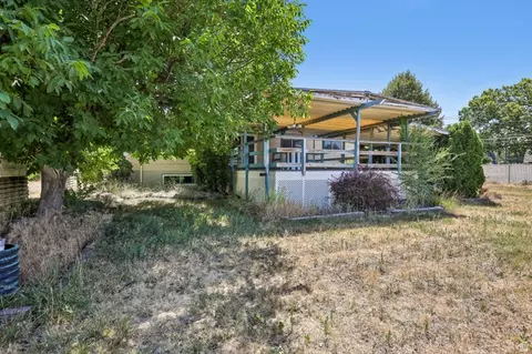 Exterior - 4540 S 600 E, Murray, UT 84107 photo 12 of 18