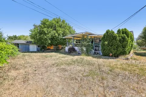 Exterior - 4540 S 600 E, Murray, UT 84107 photo 9 of 18