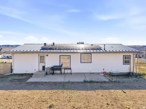 559 S 200 E, Mona, UT 84645 photo 17